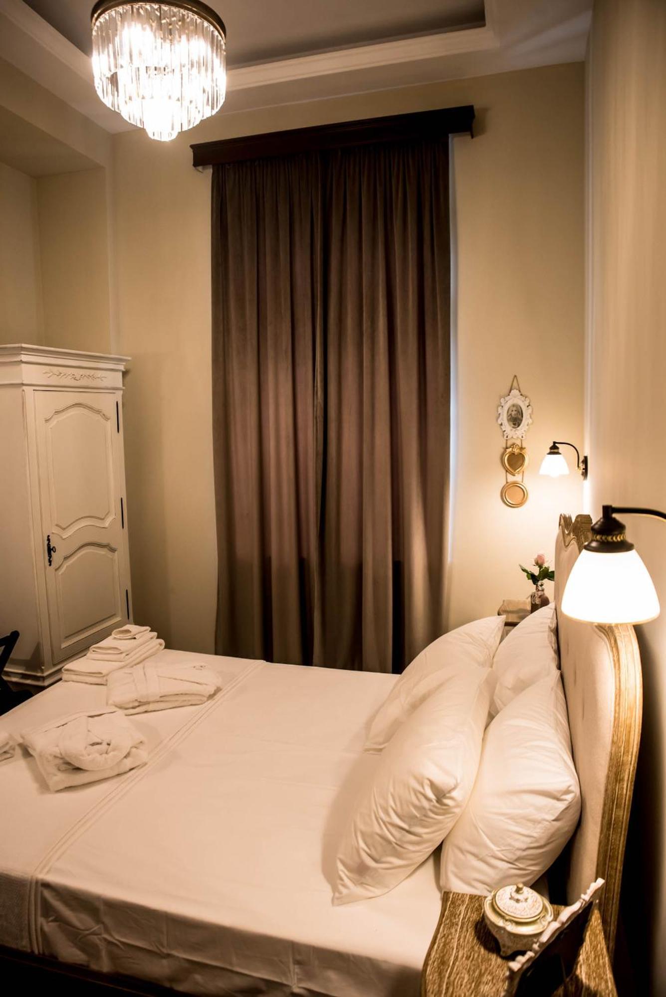 Kyria Boutique House Aparthotel เอเธนส์ ภายนอก รูปภาพ